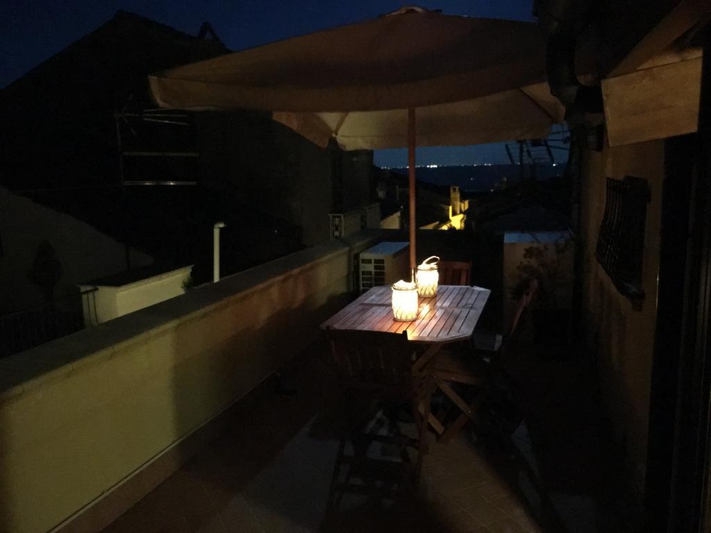 Guest House Dimora Fiorita Serracapriola Екстериор снимка