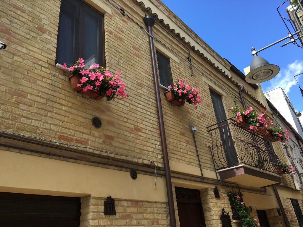Guest House Dimora Fiorita Serracapriola Екстериор снимка