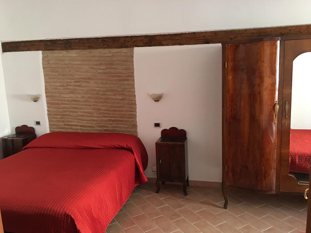 Guest House Dimora Fiorita Serracapriola Стая снимка